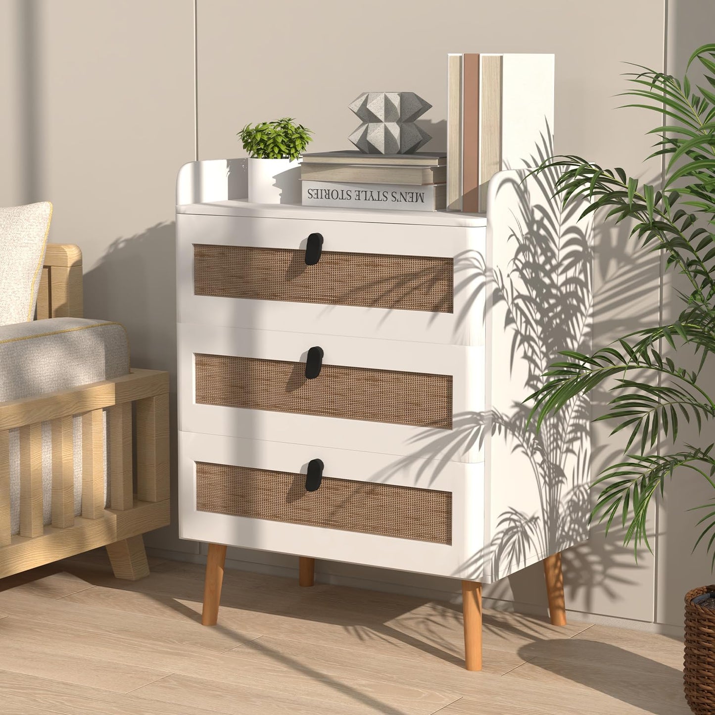 Juego de 2 Mesitas de Noche Blancas con 3 Cajones de Ratán, Patas de Madera, Estilo Bohemio – COSTWAY